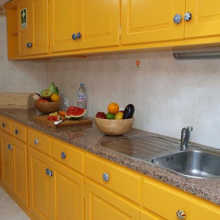 Henri'S Apartments - City Centre Lagos Luaran gambar