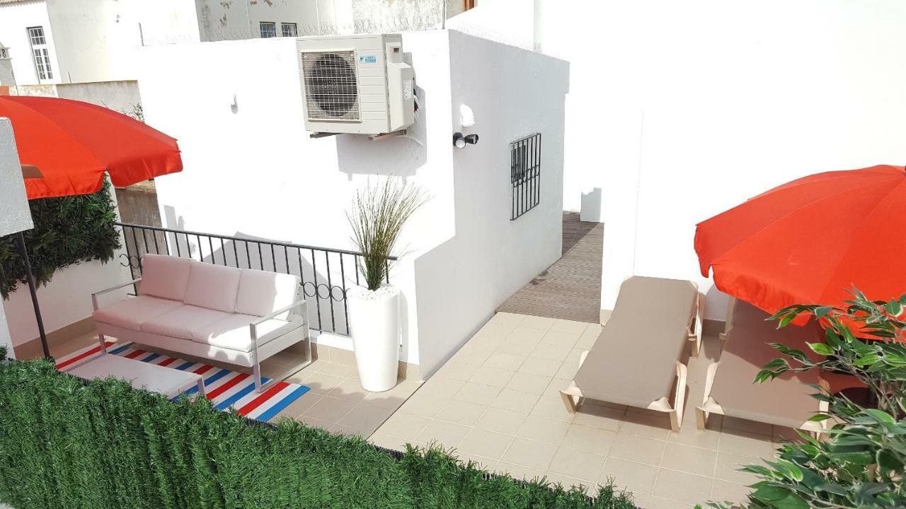 Henri'S Apartments - City Centre Lagos Luaran gambar